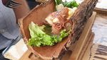 10 Ide Penyajian Makanan yang Nyeleneh Abis, Bikin Melongo!