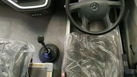 Lalu jika bicara sasis dan mesinnya, menggunakan Mercedes-Benz OH 1626 air suspension. Mesin itu bisa menghasilkan tenaga puncak 191 KW (260 dk) pada 2.200 rpm dan torsi maksimum 950 Nm di rentang 1.200-1.600 rpm. Tenaga itu disalurkan melalui pilihan transmisi manual 6 percepatan atau transmisi otomatis 6 percepatan. Foto: Dok. Adiputro