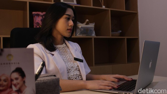 dr Kusuma Puteri cucu Mooryati Soedibyo