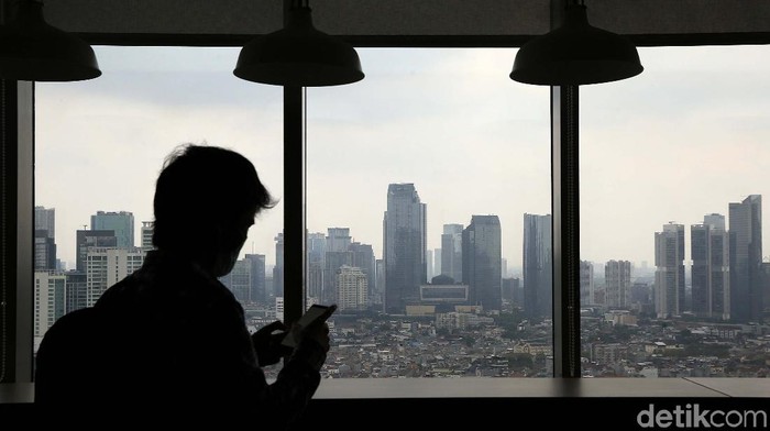 Ekonomi Indonesia Kuartal III 2021 Tumbuh 3,51 % BPS telah resmi mengumumkan data pertumbuhan ekonomi di kuartal III-2021. Pertumbuhan ekonomi Indonesia mencapai 3,51% secara year on year (yoy).