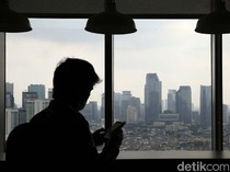 Pede Ekonomi Membaik, Indeks Keyakinan Konsumen RI Naik Tipis