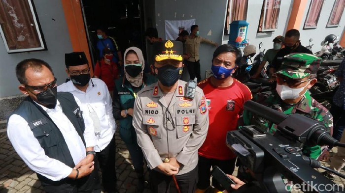 Warga Kota Batu diminta waspada soal potensi banjir bandang susulan. Imbauan disampaikan Kapolda Jawa Timur Irjen Pol Nico Afinta