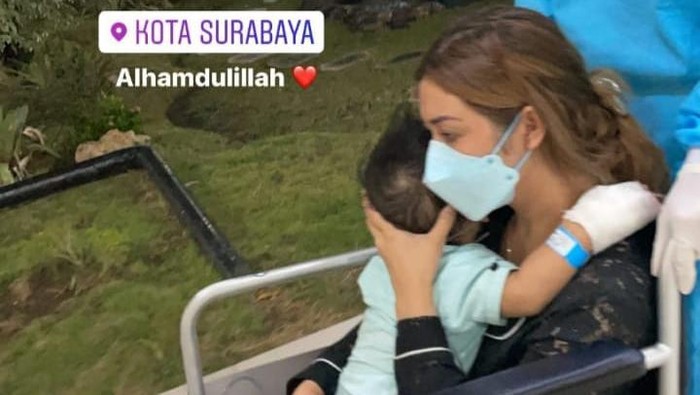 Kata Keluarga Soal Siapa yang Akan Rawat Anak Vanessa Angel