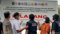 Sebelum penyitaan ini, Satgas BLBI juga sudah memanggil Hutomo Mandala Putra alias Tommy Soeharto dan Direktur Utama PT TPN Ronny Hendrarto Ronowicaksono.