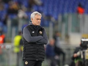Bukan Saatnya Roma Ragukan Mourinho