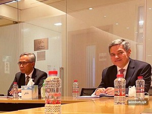OJK Gandeng Dubai FSA Perkuat Kerja Sama Industri Keuangan Syariah