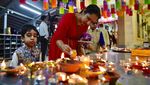 Melihat Perayaan Diwali yang Digelar di India hingga Jepang