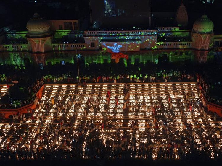 Melihat Perayaan Diwali yang Digelar di India hingga Jepang