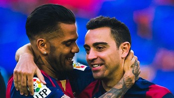 Kata Dani Alves, Xavi akan sehebat Pep Guardiola. Setuju nggak nih? Foto: (Twitter)