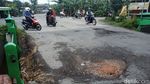 Pak Sopir Waspada! Jembatan di Kawasan Klaten Ini Ambles