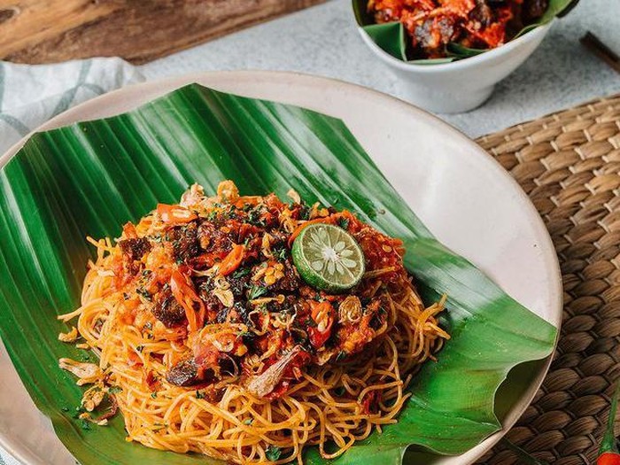 Pasta Fusion Pasta Fusion dengan racikan bumbu masakan Indonesia yang rasanya lezat.