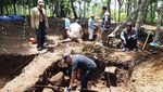 Foto: Penemuan Batu Abad ke-9 di Watu Genuk Boyolali