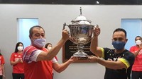 Usai penantian tiga pekan, Piala Thomas tiba di Indonesia. (Foto: Dok. PBSI)
