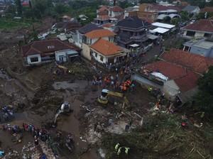 Berharap Keajaiban untuk 3 Korban Banjir Bandang Kota Batu yang Belum Ditemukan