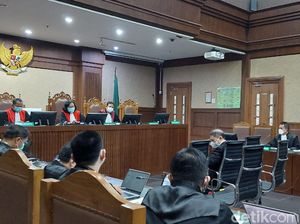 RJ Lino soal Kontrak QCC Diteken Sebelum Proses Selesai: Itu Seremonial