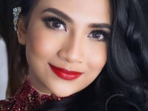 Bisnis Sandal Vanessa Angel Tetap Jalan, Dipegang Adik Bibi Ardiansyah