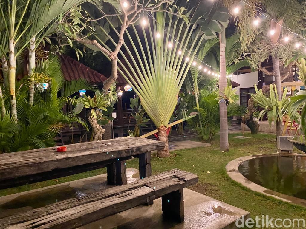 Nyam! Asam Pedas Gulai Ikan Kakap Putih di Warung Apung Mak Lika