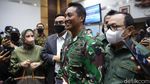 Acungan Jempol Jenderal Andika Usai Disetujui DPR Jadi Panglima TNI