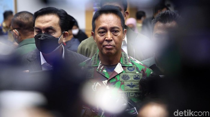 Komisi I DPR RI menyetujui Jenderal Andika Perkasa menjadi Panglima TNI usai menggelar fit and proper test.
