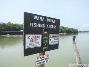 Pantai yang di Parung Bogor Kok Gini?