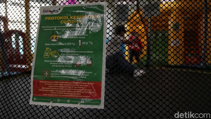 Saat memasuki PPKM Level 1, mal di Jakarta kembali ramai. zona bermain anak pun muolai bergeliat.