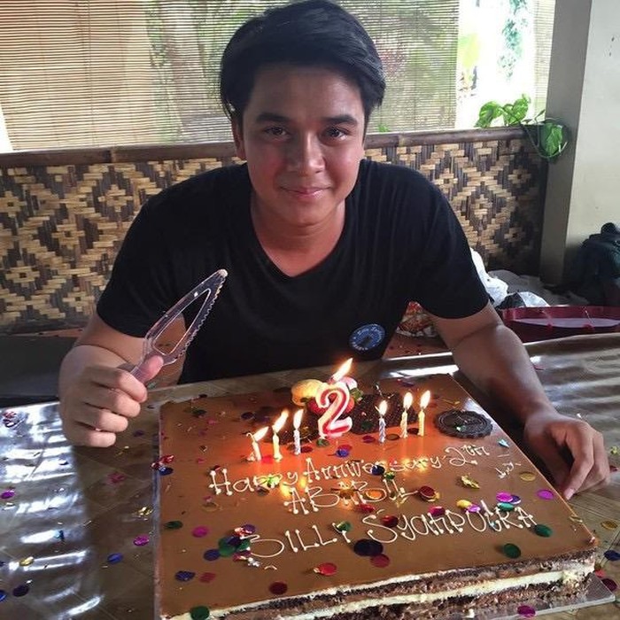 Billy Syahputra Kulineran Seru Billy Syahputra bareng Raffi Ahmad dan Vicky Nitinegoro