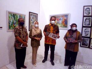 Istri Menag Ikut Pameran Seni di Solo, Tampilkan 4 Lukisan Cat Air