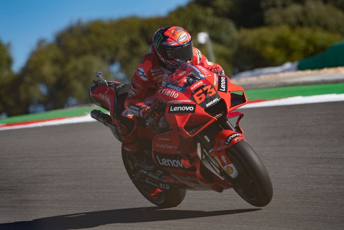 LAGOA, ALGARVE, PORTUGAL - NOVEMBER 05: Francesco Bagnaia of Italy and Ducati Lenovo Team    rounds the bend during the MotoGP Of Portugal - Free Practice  on November 05, 2021 in Lagoa, Algarve, Faro. (Photo by Mirco Lazzari gp/Getty Images)