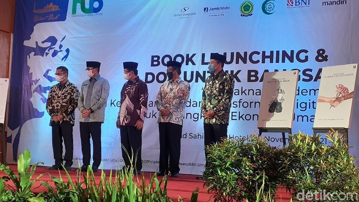 Imam Besar Masjid Istiqlal Nasaruddin Umar meluncurkan 5 buku sekaligus