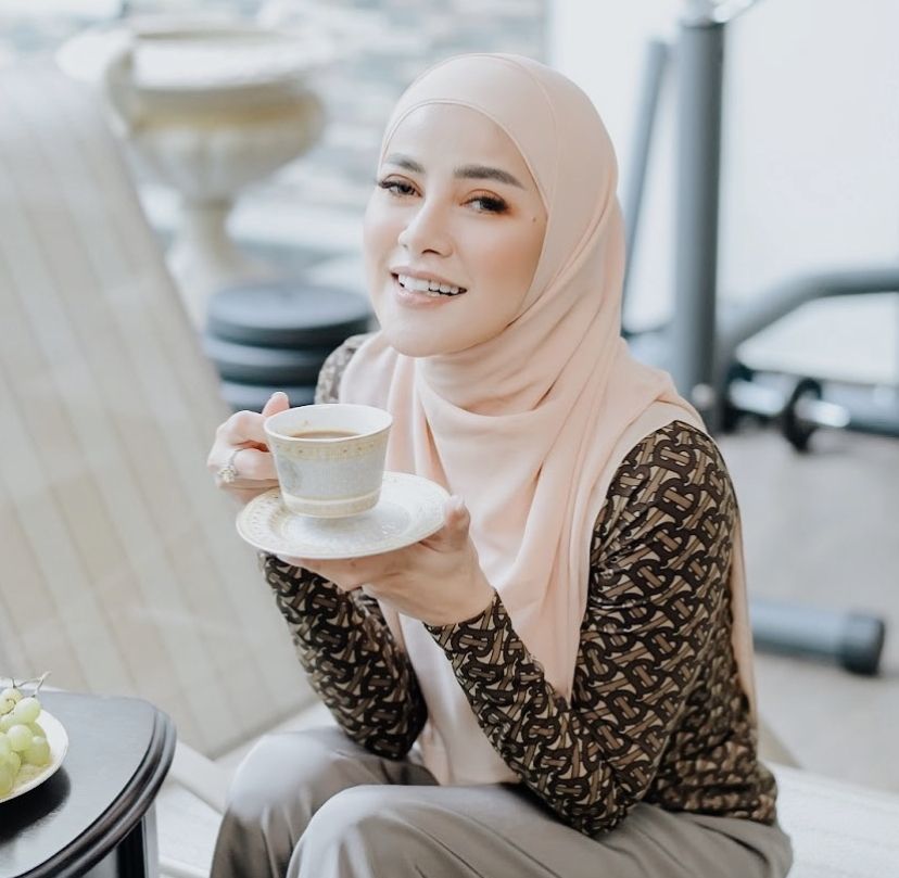 Meriahnya Pesta Ultah Putri Olla Ramlan dengan Cake Mewah