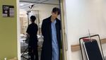 Persiapan Rain Buat Jadi Dokter di Ghost Doctor