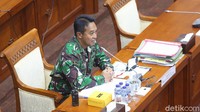 Andika sempat menyebut kalau Marsekal Hadi sedang ada kegiatan dinas. Dia mengatakan Hadi juga mendoakan dirinya sukses menjalani fit and proper test.