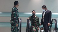Andika Perkasa, berdasarkan pantauan detikcom, tiba di Gedung Nusantara II, DPR RI, Senayan, Jakarta Pusat, pada Sabtu (6/11/2021), sekitar pukul 09.49 WIB.