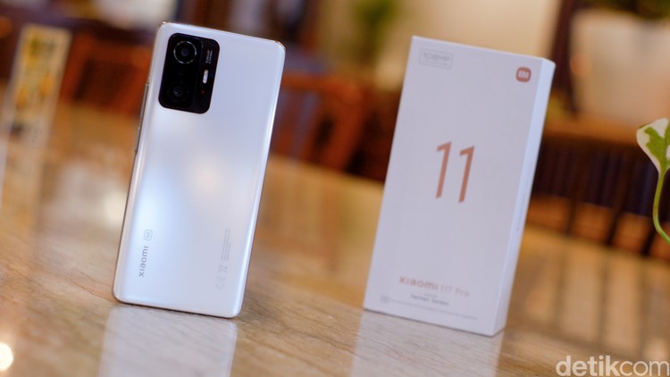 Mi 11t. Xiaomi 11t Pro коробка. Сяоми 11т белый. Xiaomi 11t белый. Xiaomi mi 11 t коробка.