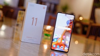 Untuk varian 8 GB/256 GB dilepas seharga Rp 6,999 juta. Foto: Adi Fida Rahman/detikINET