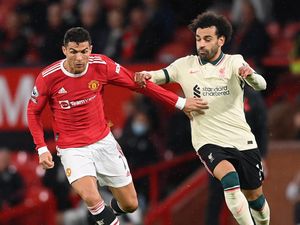 Liverpool Vs Man United Ditunda