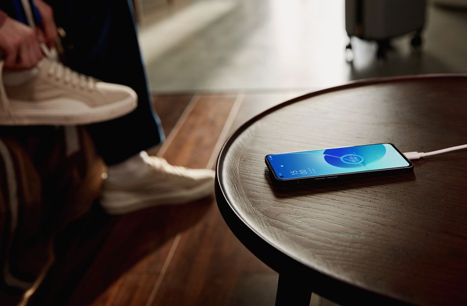 OPPO Reno6