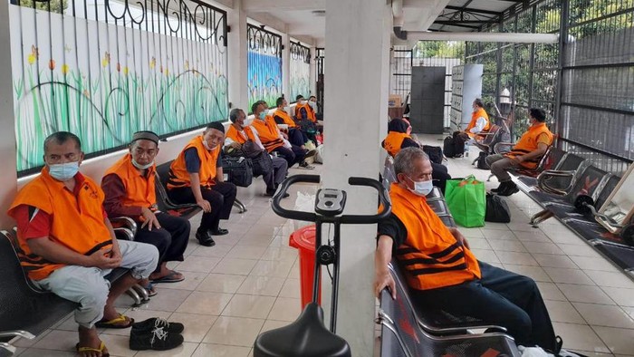 14 Tahanan Kasus Suap Jual-Beli Jabatan Bupati Probolinggo Dititipkan ke Kejati Jatim