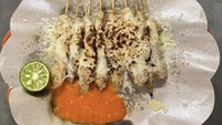 Di Taichan Andhoktabo yang ada di Jakarta, di sini terkenal dengan sate taichannya yang menggunakan ekstra topping mozzarella yang lumer gurih. Foto: Official Instagram Shop