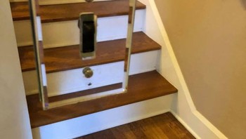 Tangga yang tidak biasa. Foto: Reddit via Brightside