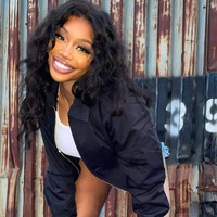 “Aku akan merasa paling nyaman dengan islam selamanya. Itu paling masuk akal bagiku dari (agama) yang lain,” ucap SZA. Foto: dok. Instagram/@sza