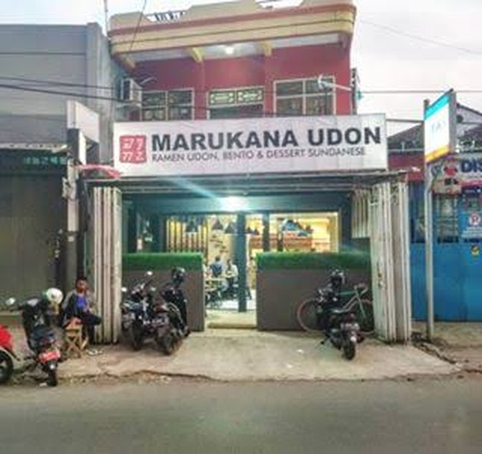 Galeri Nama Warung Kocak Bikin Ngakak! 10 Nama Warung Makan Ini Terlalu Kreatif