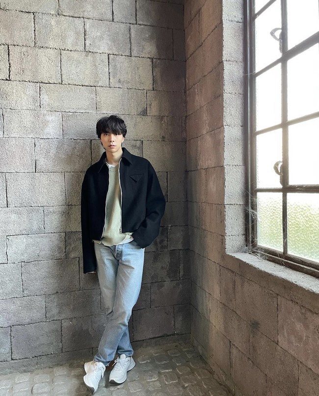 Johnny NCT menjadi salah satu trainee yang memiliki kemungkinan untuk debut sebagai personel ke-13 EXO. Meskipun tak masuk dalam line up, ia memilih untuk tetap tinggal. Setelah sembilan tahun menjalani training, Johnny pun debut bersama NCT. Foto: dok Instagram johnnyjsuh
