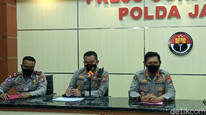 jumpa pers polda jatim