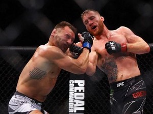 Neraka 15 Menit Justin Gaethje Vs Michael Chandler