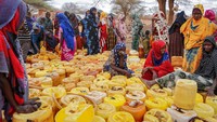 Kondisi kekeringan terkait perubahan iklim ini bahkan disebut lebih berbahaya daripada pandemi COVID-19 di Kenya.  