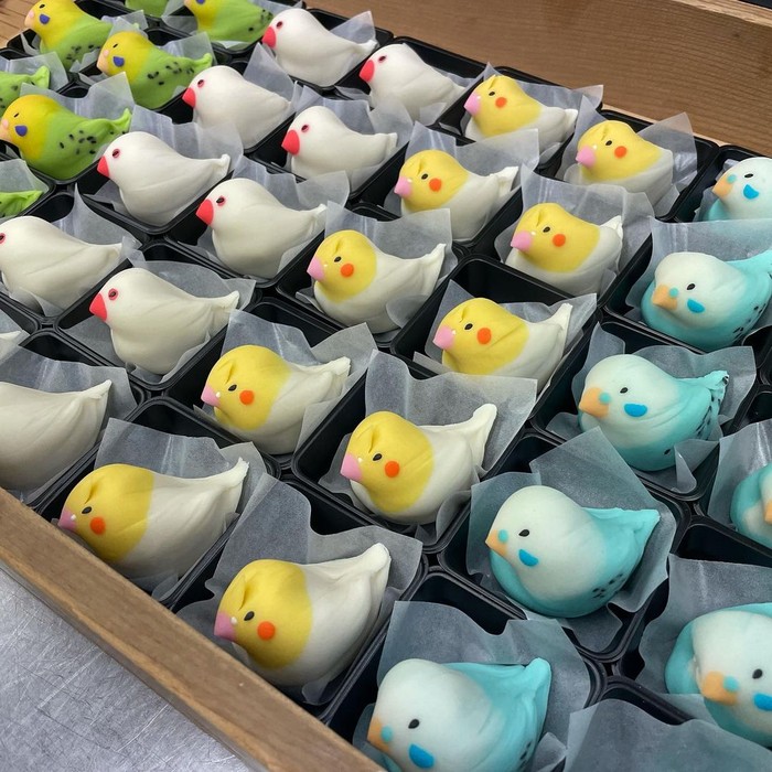 Mirip Boneka, Mochi Berbentuk Burung Ini Hasil Karya Seniman Jepang Mirip Boneka, Mochi Berbentuk Burung Ini Hasil Karya Seniman Jepang