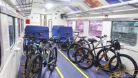 Dalam pelaksanaan uji coba pembukaan layanan fasilitisas Kereta Bagasi Sepeda,  PT KAI Divre II Sumatera Barat telah berhasil melakukan uji coba pengangkutan enam sepeda dengan aman dan lancar keberangkatan dari Stasiun Padang, serta delapan sepeda keberangkatan dari Stasiun Pariaman.