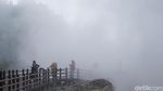 Terbius Indahnya Panorama Kawah Sikidang