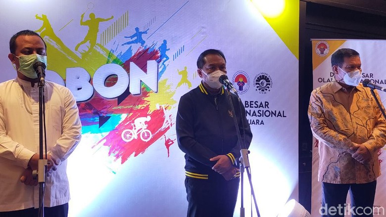 Zainudin Amali, saat membuka Desain Besar Olahraga Nasional atau DBON, di Makassar, Minggu (8/11/2021).